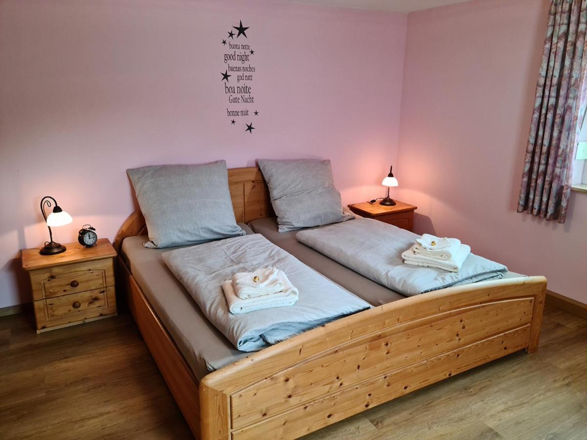 Ferienhaus Am Bach รีเดนแบร์ก ภายนอก รูปภาพ